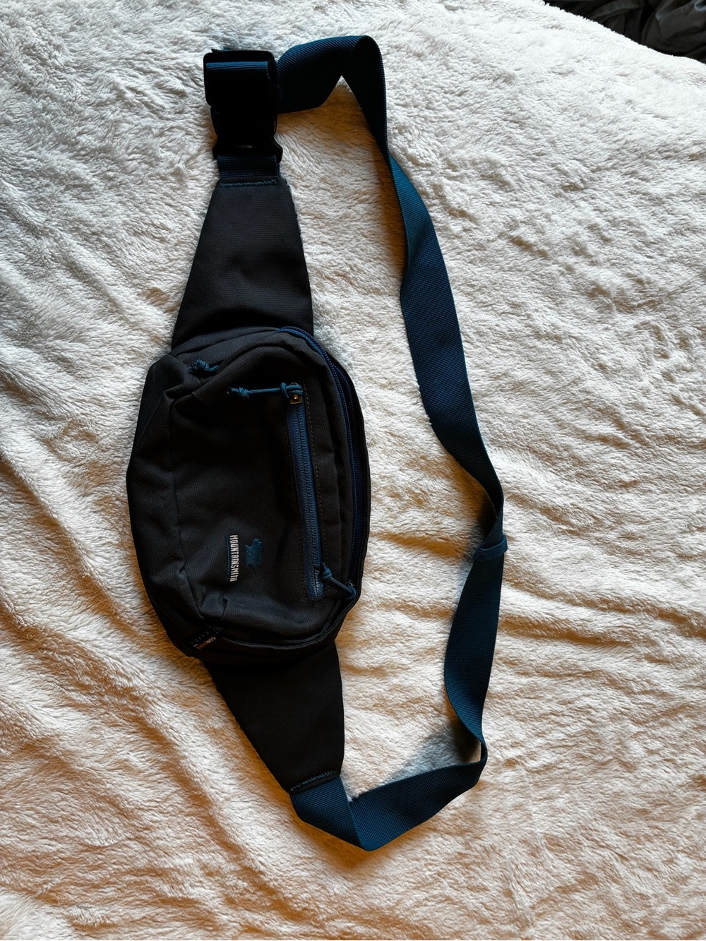 Black and Navy Sling Belt Bag - Casual Hands-Free Carry